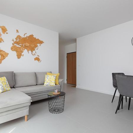 Nowe Bemowo Apartment By Renters Варшава Экстерьер фото