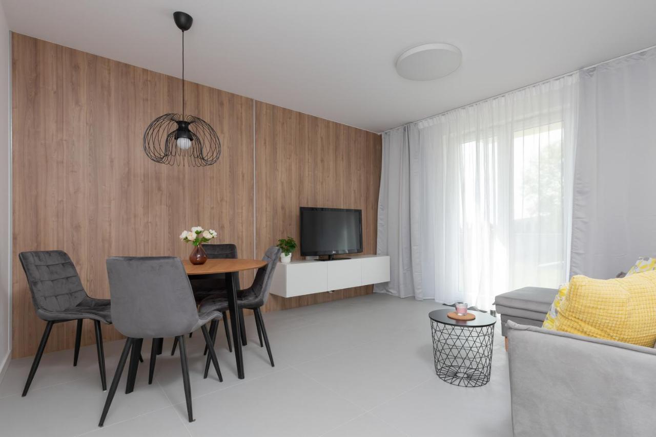 Nowe Bemowo Apartment By Renters Варшава Экстерьер фото
